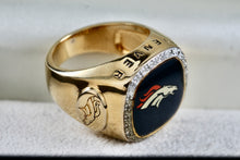 Load image into Gallery viewer, Denver Broncos Diamond Vermeil Sterling Silver Acrylic Signet Ring Size 10