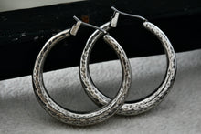 Load image into Gallery viewer, Sterling Silver Hammered Circle Hoop Snap Closure Earrings