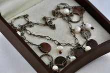 Load image into Gallery viewer, Sterling Silver Copper Hammered Dangle Circles Pearl Choker Collar 18" Necklace