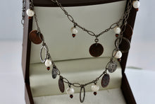 Load image into Gallery viewer, Sterling Silver Copper Hammered Dangle Circles Pearl Choker Collar 18" Necklace
