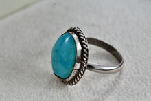 Load image into Gallery viewer, Native American Silver Handmade Polished Turquoise Pebble Ring Size 6.5