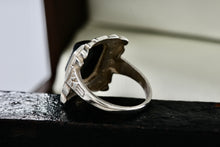 Load image into Gallery viewer, Vintage Uncas Sterling Silver Rhinestone Black Onyx Signet RIng Sing 4