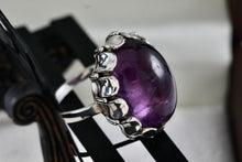 Load image into Gallery viewer, Vintage Silver Art Deco Large Oval Purple Amethyst Ring Size 8
