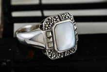 Load image into Gallery viewer, Sterling Silver Square Rhinestone Pearl Inlay Signet Ring Size 8.5