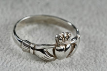 Load image into Gallery viewer, Sterling Silver Irish Claddagh Crown of Hearts Ring Ireland Size 7