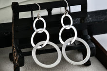 Load image into Gallery viewer, Sterling Silver Triple interlocking Ascending Circles Dangling Hook Earrings