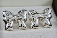 Load image into Gallery viewer, Vintage Taxco Mexico Sterling Silver Large Ribbon Bow Stud Earrings