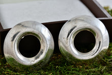 Load image into Gallery viewer, 1989 Native American Engraved Themed Large Circle Disc Silver Earrings Signed