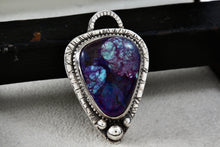 Load image into Gallery viewer, Vintage Silver Purple Agate Arrowhead Shaped Hand Made 1.75" Pendant