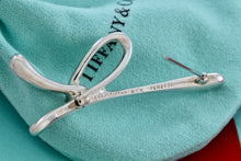 Load image into Gallery viewer, Tiffany & Co. Elsa Peretti Silver Large Alphabet Letter "K" Brooch Pin
