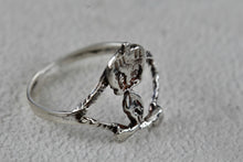 Load image into Gallery viewer, Sterling Silver Looney Tunes Tweety Bird Signet Ring Size 7
