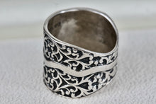 Load image into Gallery viewer, Sterling Silver ISRAEL Eternal Tree Extra Extra Wide Bade Ring Size 8.5