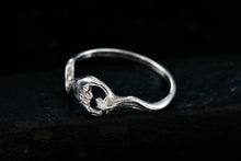 Load image into Gallery viewer, Sterling Silver Man in The Moon Shooting Star Stacking Ring Size 7