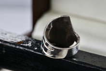 Load image into Gallery viewer, Native American Silver Turquoise Chip Inlay Thunderbird Spoon Ring Size 5