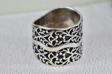 Load image into Gallery viewer, Sterling Silver ISRAEL Eternal Tree Extra Extra Wide Bade Ring Size 8.5