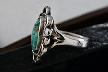 Load image into Gallery viewer, Native American Sterling Silver Elegant Oval Earthy Turquoise Handmade Ring Size 5.5