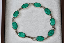 Load image into Gallery viewer, Silver Handmade Chipped Turquoise Acrylic Oval Link 7. 5" Bracelet