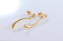 Load image into Gallery viewer, Tiffany & Co. Elsa Peretti 18K Gold Elongated Teardrop Dangle Earrings