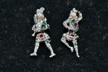 Load image into Gallery viewer, 1940s Atlas Rhinestone Faux Pearl Musical Dancing Pair Pin Brooches