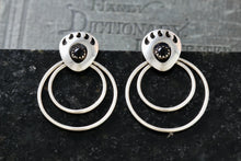 Load image into Gallery viewer, Vintage Native American Navajo Onyx Cabochon Bear Paw Double Hoop Earrings