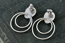 Load image into Gallery viewer, Vintage Native American Navajo Onyx Cabochon Bear Paw Double Hoop Earrings