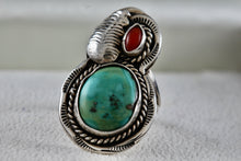 Load image into Gallery viewer, Native American Large Turquoise Oval Red Coral Rope Feather Ring Size 7
