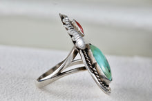 Load image into Gallery viewer, Native American Large Turquoise Oval Red Coral Rope Feather Ring Size 7