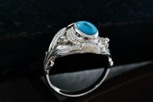 Load image into Gallery viewer, Sterling Silver Oval Turquoise Greek Goddess Ring Size 5