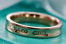 Load image into Gallery viewer, Tiffany & Co. 1837 Rubedo Narrow Band Ring