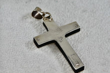 Load image into Gallery viewer, Mexico Alpaca Silver Red Blue Black Enamel Box Cross Pendant