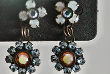 Load image into Gallery viewer, Vintage Sorelli Dangle Flower Rhinestone Earrings
