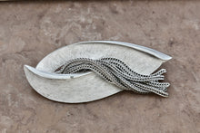 Load image into Gallery viewer, Vintage Costume Silver-Tone Multi Mesh Strand Slit 2.5&quot; Brooch Pin
