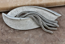 Load image into Gallery viewer, Vintage Costume Silver-Tone Multi Mesh Strand Slit 2.5&quot; Brooch Pin
