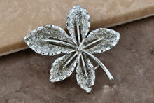 Load image into Gallery viewer, Costume Sarah Conventry Ivy Leaf 2&quot; Brooch Pin
