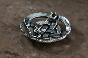 Costume Vintage Soldor Silver Tone Celtic Knot 1.5" Brooch Pin