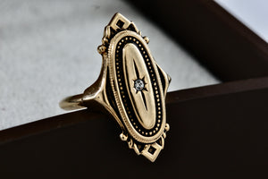 Vintage Avon Gold-Tone Elongated Oval CZ Diamond Signet Ring Size 5.5