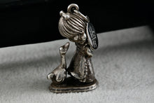 Load image into Gallery viewer, 1981 Precious Moments &quot;A Joyful Noise&quot; Jonathan &amp; David Enesco Pewter Pendant
