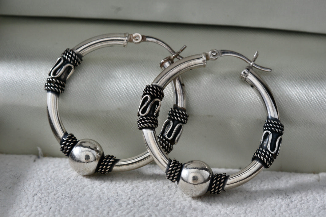 Sterling Silver Rope Wrapped Circle Hoop Bead Snap Closure Earrings