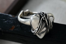 Load image into Gallery viewer, Sergio Bustamante Sterling Silver Wrapped Wire Puffy Heart Ring Size 6.5
