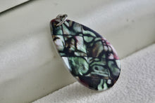 Load image into Gallery viewer, Mother of Pearl Abalone Guitar Pick 1.25&quot; Pendant
