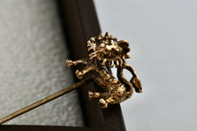 Load image into Gallery viewer, Vintage 14KT. Yellow Gold Lion Pin Brooch
