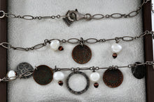 Load image into Gallery viewer, Sterling Silver Copper Hammered Dangle Circles Pearl Choker Collar 18&quot; Necklace
