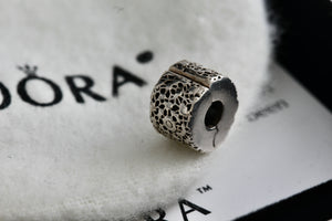 Pandora Sterling Silver "LAYERS OF LACE" Clip Charm Bead 791758