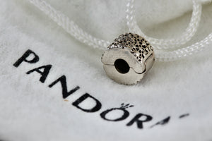 Pandora Sterling Silver "LAYERS OF LACE" Clip Charm Bead 791758