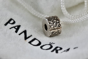 Pandora Sterling Silver "LAYERS OF LACE" Clip Charm Bead 791758