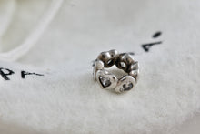 Load image into Gallery viewer, Pandora Sterling Silver Alternating Heart Round Charm Bead
