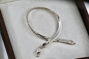 Sterling Silver Herringbone Link 6mm Flat Chain 7" Bracelet