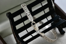 Load image into Gallery viewer, SU Sterling Silver Beaded Edge Box Link Flat Chain 7.25&quot; Bracelet
