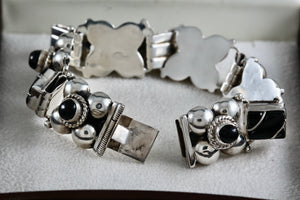 Mexico Silver Twist Rope Wrapped Rectangle Black Onyx Bead Link Clasp 7" Bracelet