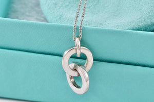 Tiffany & Co. Small Silver Dangling Interlocking Circles Pendant Necklace